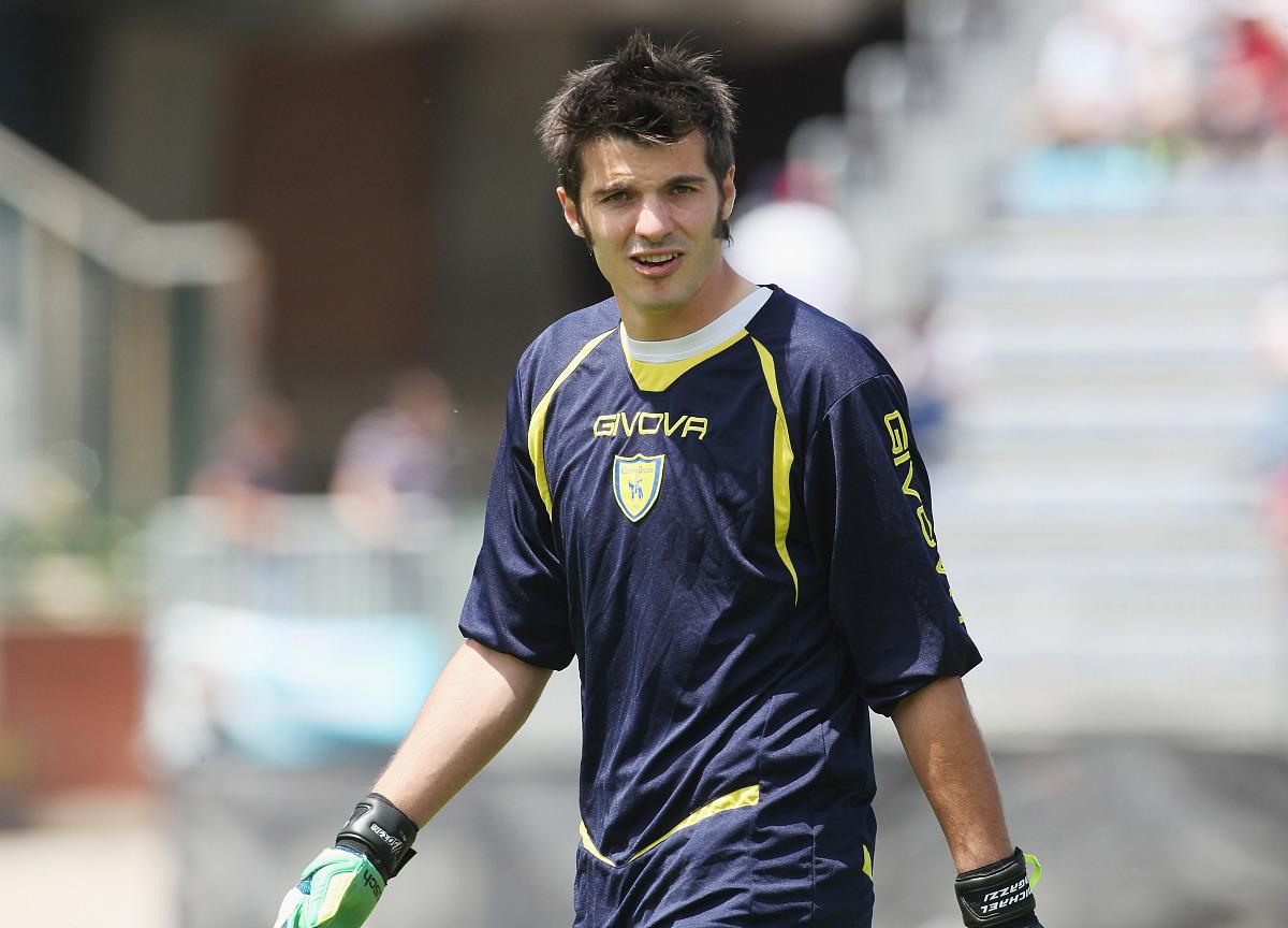 FB体育-比利亚雷亚尔球员训练营精彩瞬间分享