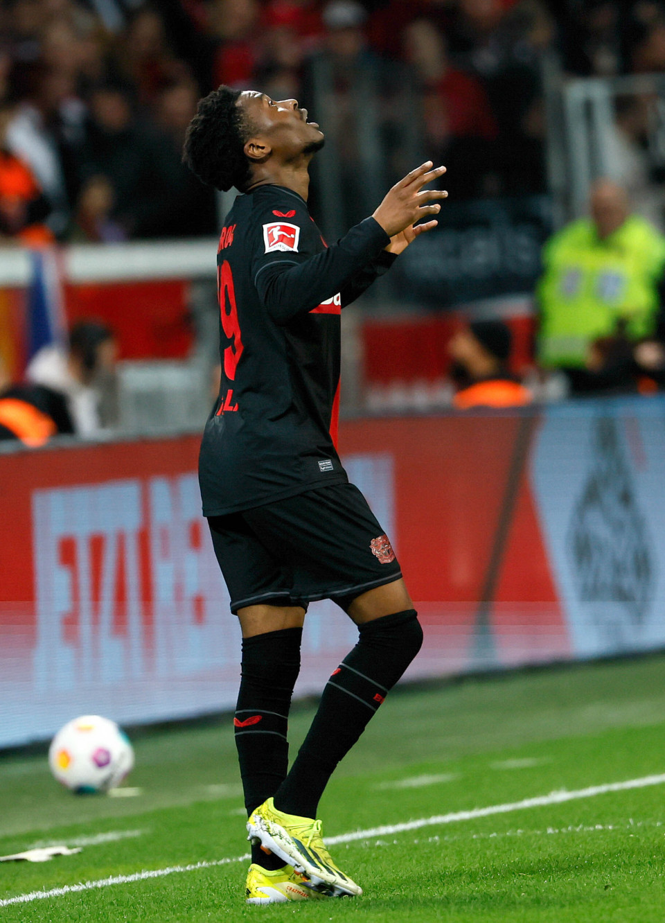 FB体育官网-沃尔夫斯堡主帅：球队状态良好，欲冲击德甲亚军